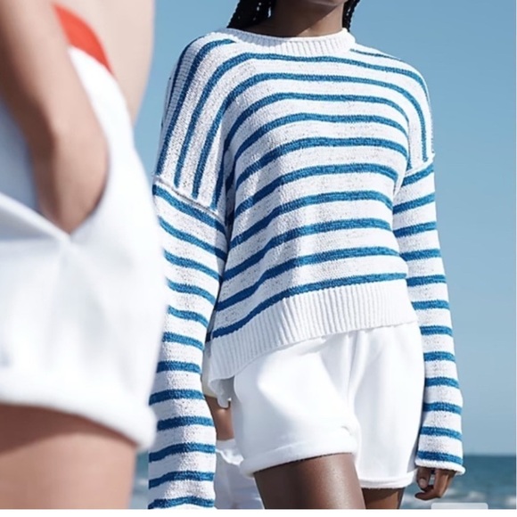 J.Crew Textured Tie Back Rollneck Sweater Sz S Blue White Oversized Boxy 2024 - Picture 3 of 15